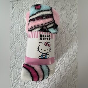 Hello Kitty NWT travel fleece blanket